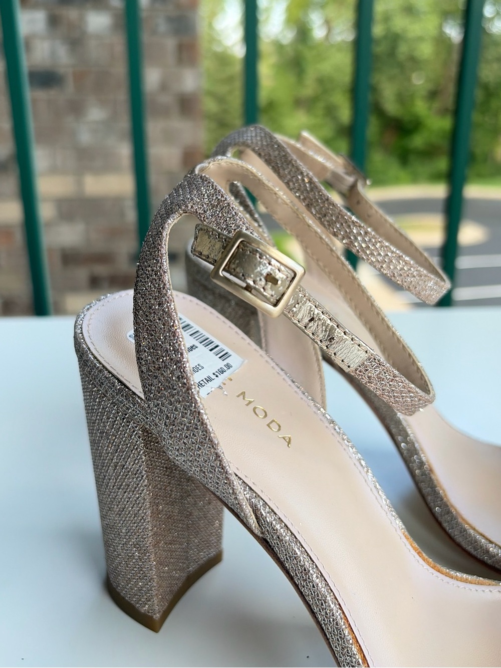 🌾Pelle Moda Size 9M Rose Gold Glitter Ankle Strap Block Heel Sandals Party Chic - Picture 12 of 17